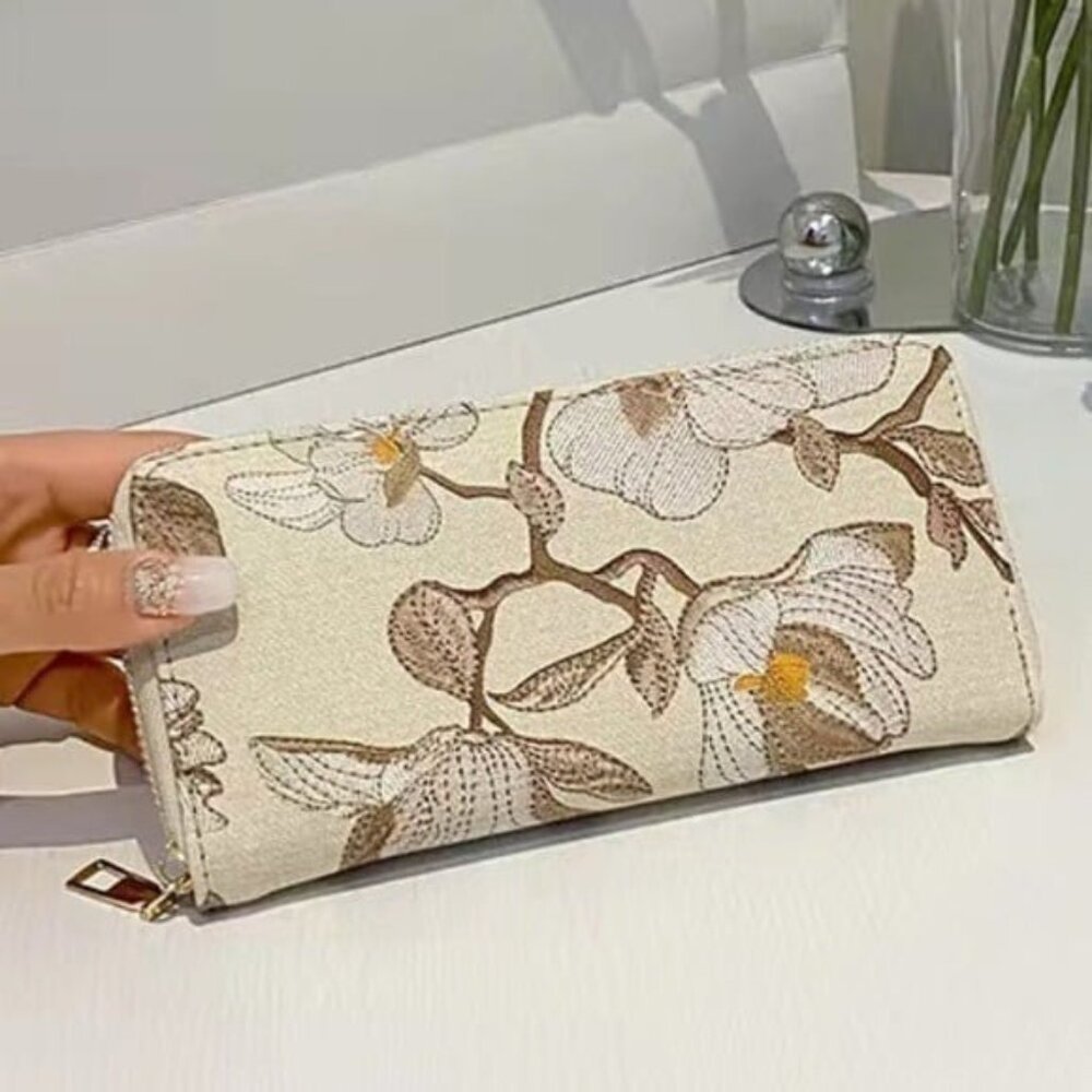 Women’s Floral Long Clutch Wallet